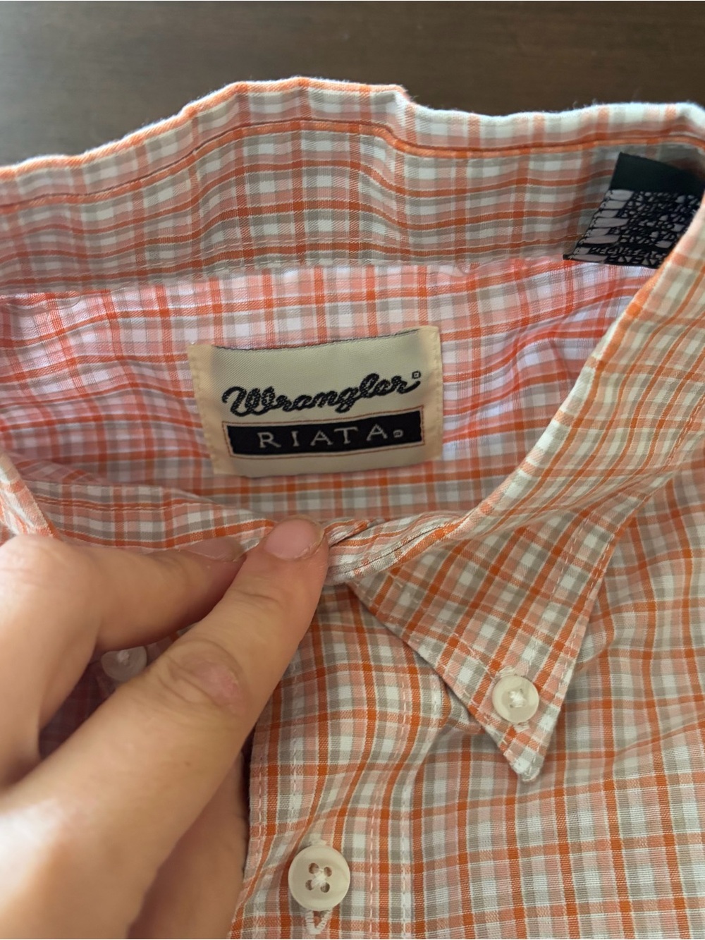 Wrangler riata button down - Picture 3 of 4